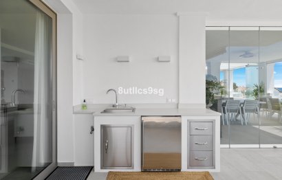 Resale - Ground floor apartment - Marbella - Nueva Andalucia