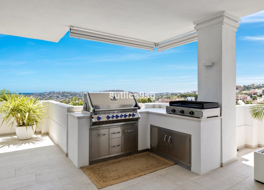 Resale - Ground floor apartment - Marbella - Nueva Andalucia