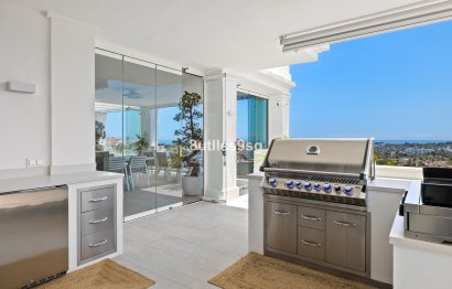 Resale - Ground floor apartment - Marbella - Nueva Andalucia