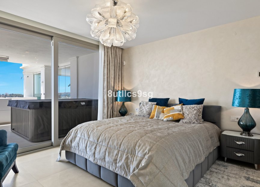 Resale - Ground floor apartment - Marbella - Nueva Andalucia