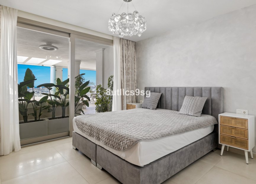 Resale - Ground floor apartment - Marbella - Nueva Andalucia