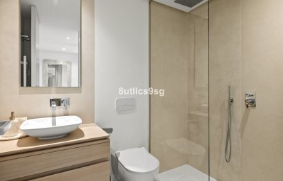 Resale - Ground floor apartment - Marbella - Nueva Andalucia