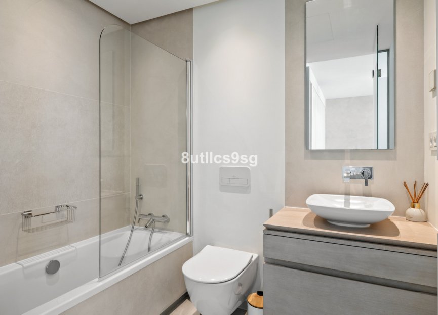 Resale - Ground floor apartment - Marbella - Nueva Andalucia