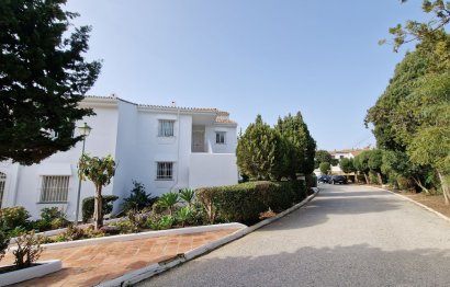 Resale - Apartment - Top Floor Apartment - Estepona - New Golden Mile