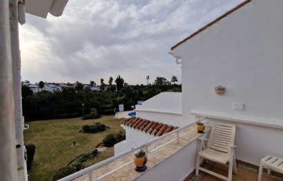 Resale - Apartment - Top Floor Apartment - Estepona - New Golden Mile
