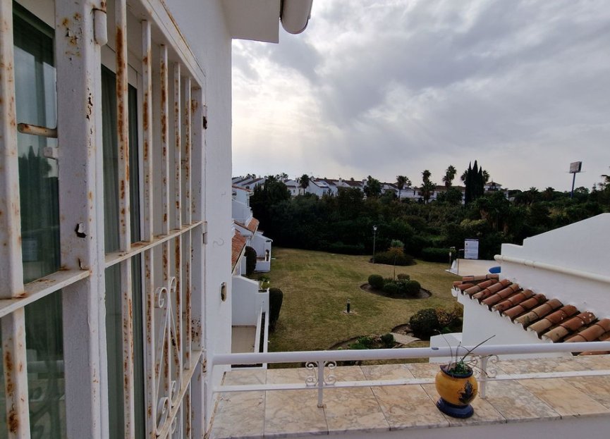 Resale - Apartment - Top Floor Apartment - Estepona - New Golden Mile