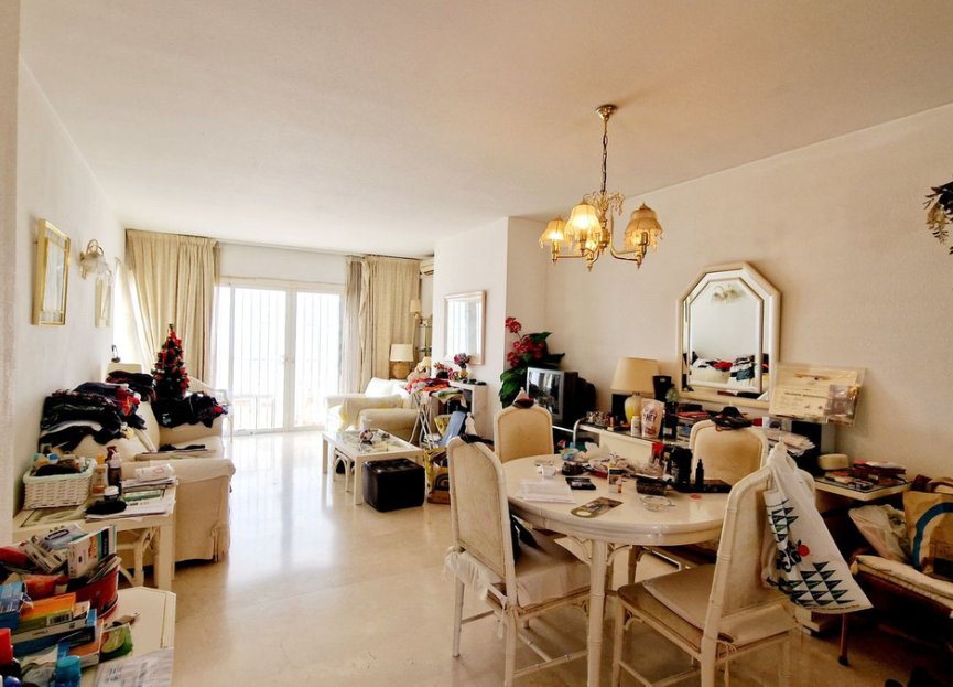 Resale - Apartment - Top Floor Apartment - Estepona - New Golden Mile