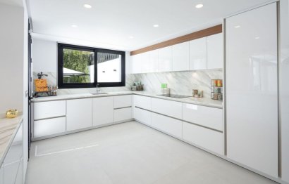 New Build - Plot - Residential Plot - Estepona - Costalita