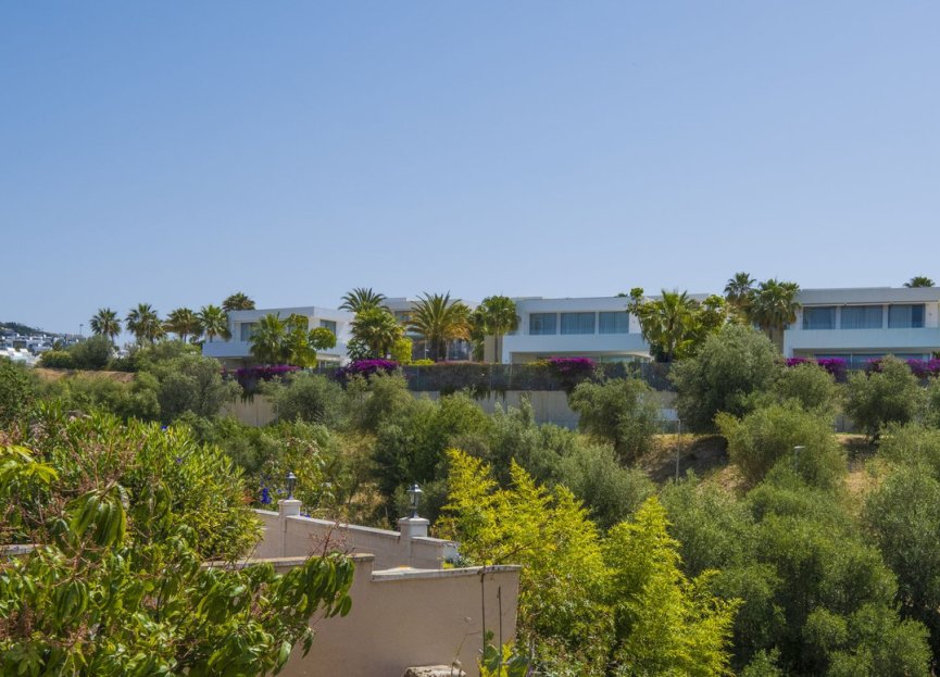 Resale - House - Detached Villa - Marbella - Marbella Centro