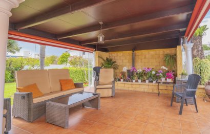 Resale - House - Detached Villa - Marbella - Las Chapas
