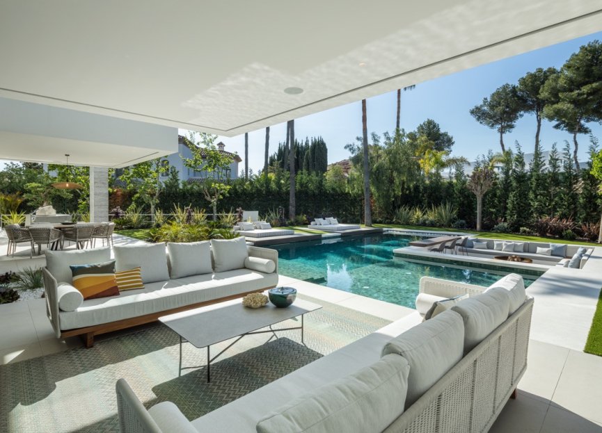 Reventa - House - Detached Villa - Marbella - Nueva Andalucia