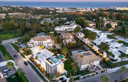 Reventa - House - Detached Villa - Marbella - Nueva Andalucia