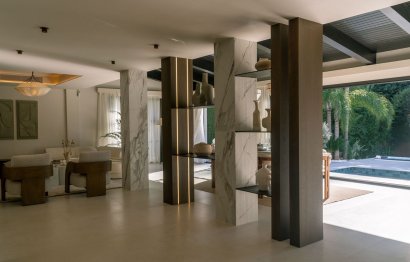 Resale - House - Detached Villa - Marbella - Nueva Andalucia