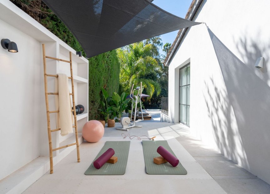 Resale - House - Detached Villa - Marbella - Nueva Andalucia