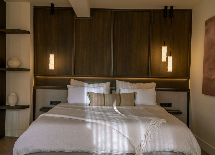 Resale - House - Detached Villa - Marbella - Nueva Andalucia