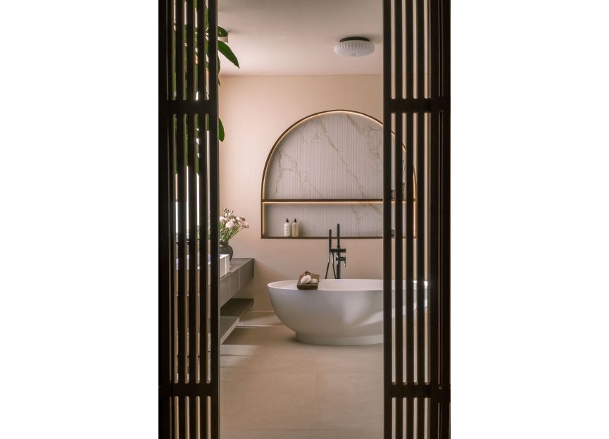 Resale - House - Detached Villa - Marbella - Nueva Andalucia