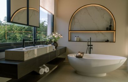 Resale - House - Detached Villa - Marbella - Nueva Andalucia