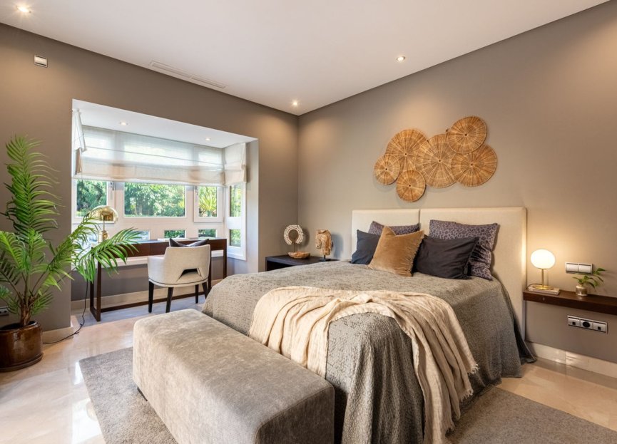 Resale - Apartment - Middle Floor Apartment - Marbella - Sierra Blanca