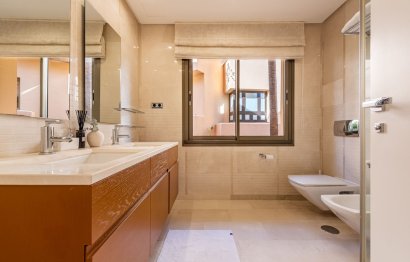 Resale - Apartment - Middle Floor Apartment - Marbella - Sierra Blanca