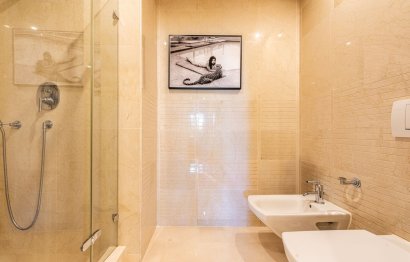 Resale - Apartment - Middle Floor Apartment - Marbella - Sierra Blanca