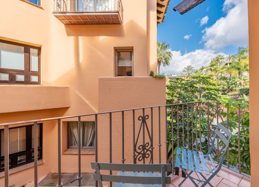 Resale - Apartment - Middle Floor Apartment - Marbella - Sierra Blanca