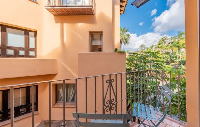 Resale - Apartment - Middle Floor Apartment - Marbella - Sierra Blanca