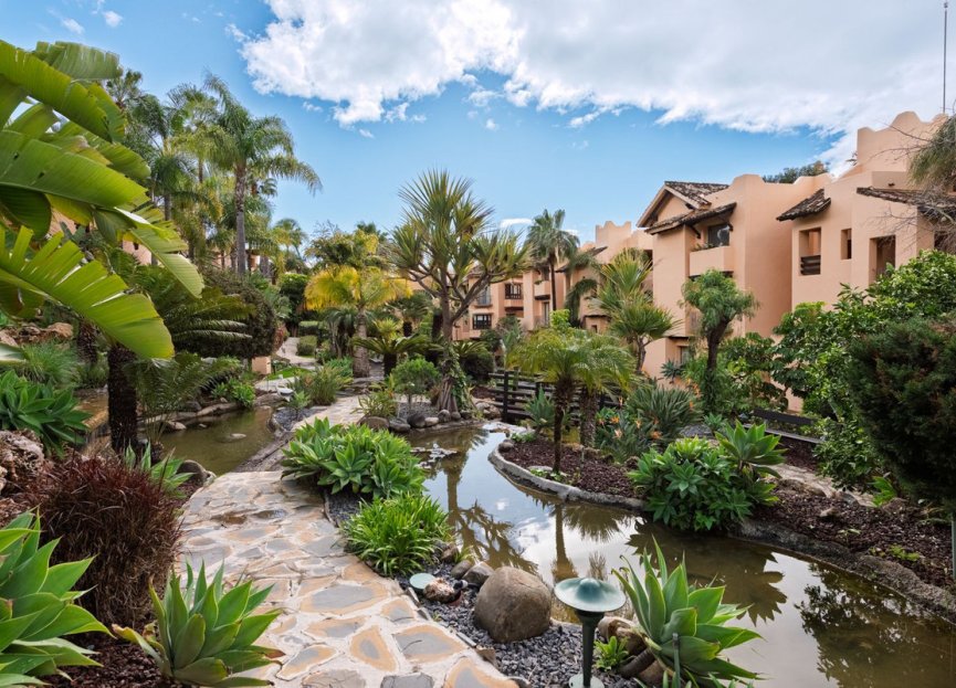 Resale - Apartment - Middle Floor Apartment - Marbella - Sierra Blanca