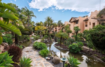 Resale - Apartment - Middle Floor Apartment - Marbella - Sierra Blanca