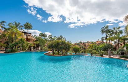 Resale - Apartment - Middle Floor Apartment - Marbella - Sierra Blanca