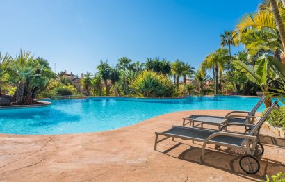 Resale - Apartment - Middle Floor Apartment - Marbella - Sierra Blanca