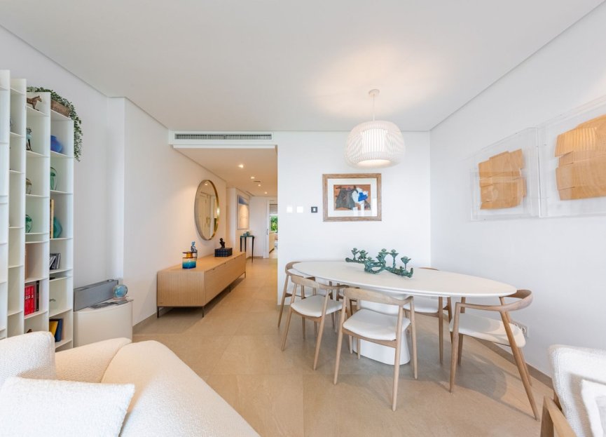 Resale - Ground floor apartment - Estepona - Estepona Centro