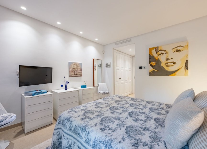 Resale - Ground floor apartment - Estepona - Estepona Centro