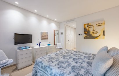 Resale - Ground floor apartment - Estepona - Estepona Centro