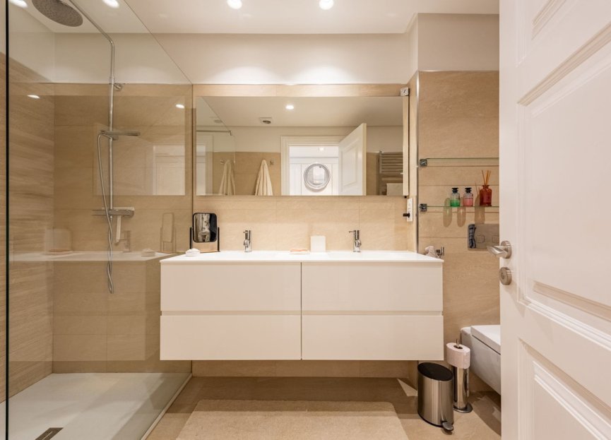 Resale - Ground floor apartment - Estepona - Estepona Centro