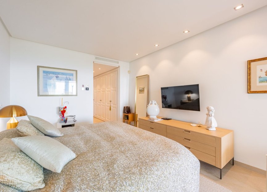 Resale - Ground floor apartment - Estepona - Estepona Centro