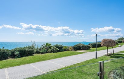 Resale - Ground floor apartment - Estepona - Estepona Centro