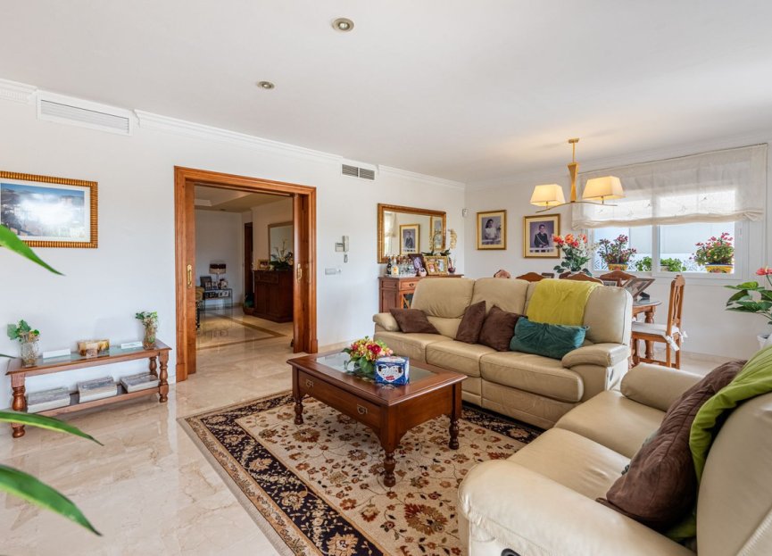 Resale - House - Detached Villa - Marbella - San Pedro De Alcantara