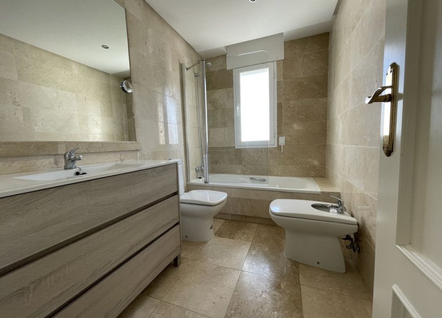 Reventa - Apartment - Penthouse - Marbella - Nueva Andalucia