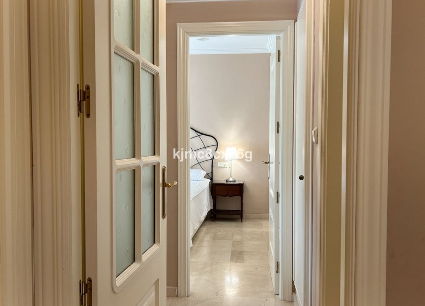 Reventa - Apartment - Middle Floor Apartment - Marbella - Marbella Centro