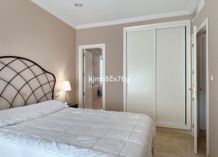 Reventa - Apartment - Middle Floor Apartment - Marbella - Marbella Centro