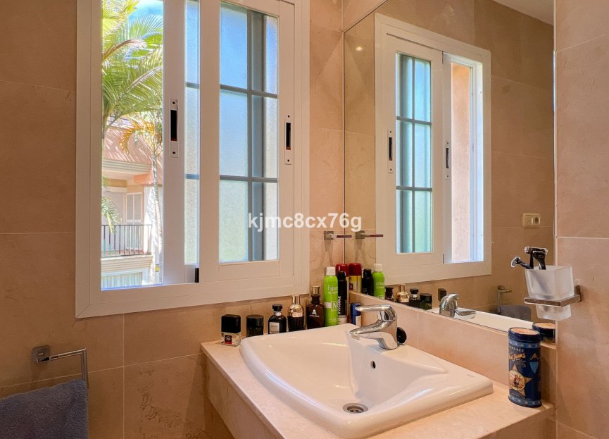 Reventa - Apartment - Middle Floor Apartment - Marbella - Marbella Centro