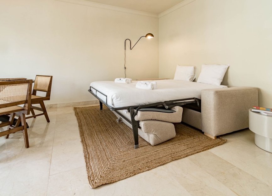 Resale - Apartment - Top Floor Apartment - Marbella - Nueva Andalucia