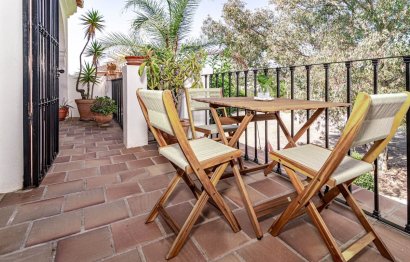 Resale - Apartment - Top Floor Apartment - Marbella - Nueva Andalucia