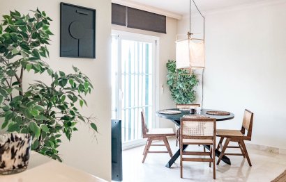 Resale - Apartment - Top Floor Apartment - Marbella - Nueva Andalucia