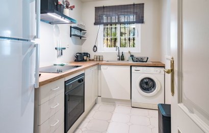 Resale - Apartment - Top Floor Apartment - Marbella - Nueva Andalucia