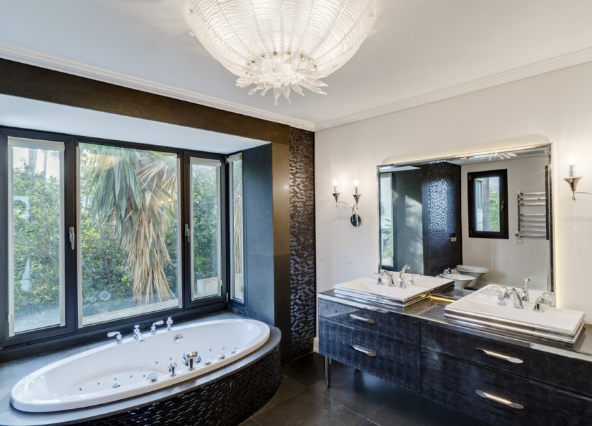 Resale - House - Detached Villa - Marbella - The Golden Mile