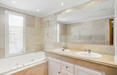 Reventa - Apartment - Penthouse - Marbella - Nueva Andalucia