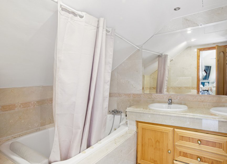 Reventa - Apartment - Penthouse - Marbella - Nueva Andalucia