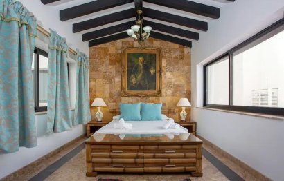 Resale - Apartment - Middle Floor Apartment - Marbella - Puerto Banús