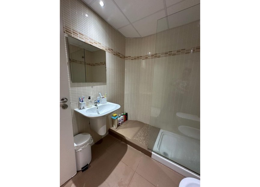 Resale - Ground floor apartment - Estepona - Estepona Centro